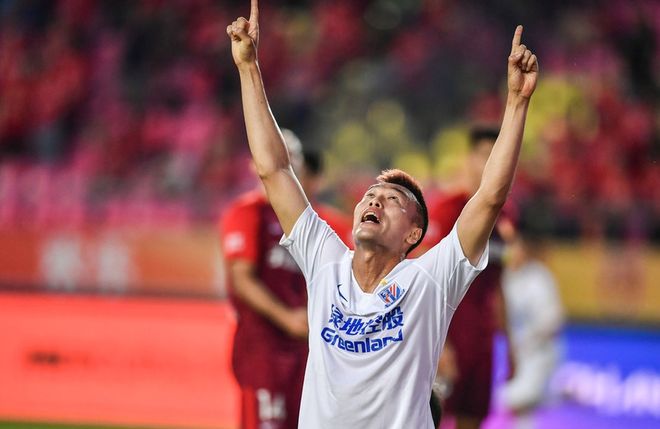 苹果手机-包含申花抢分成功，矢志不渝斩获胜利向前进的词条